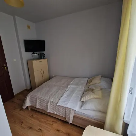 Justynka Gasthuis Krynica Zdroj